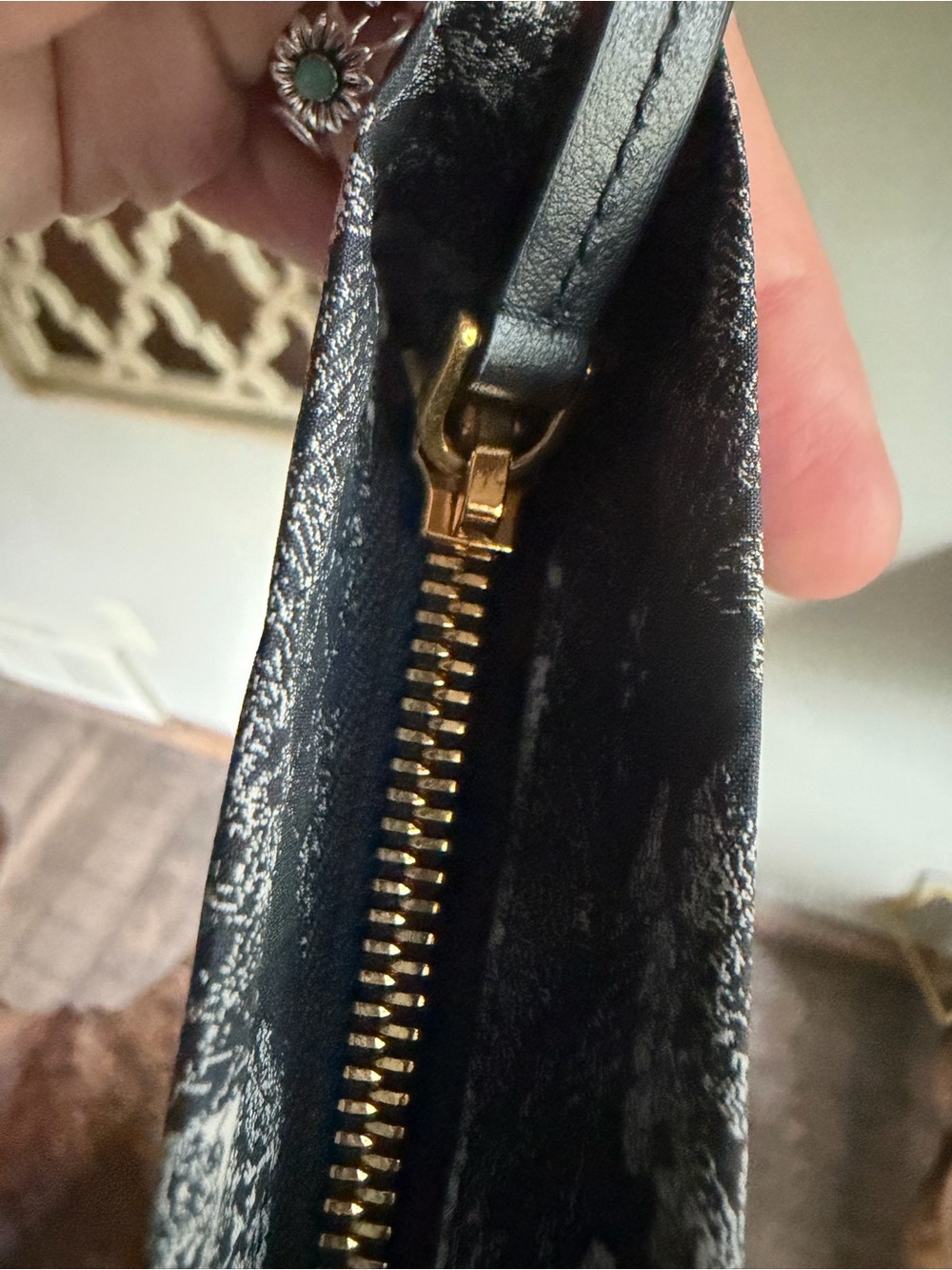 Dior Navy Toiletry Pouch - Picture 2 of 7